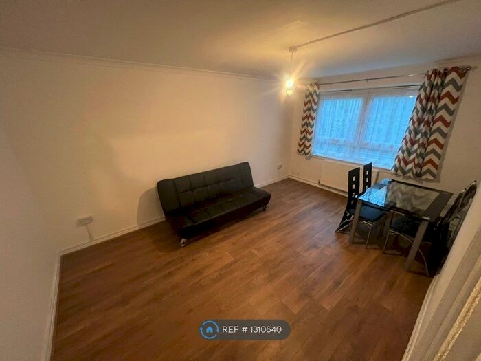 3 Bedroom Flat To Rent In Bourne Terrace, London W2