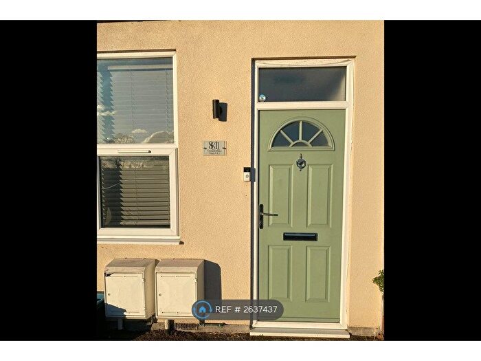 1 Bedroom Flat To Rent In Grove Road, London, E18