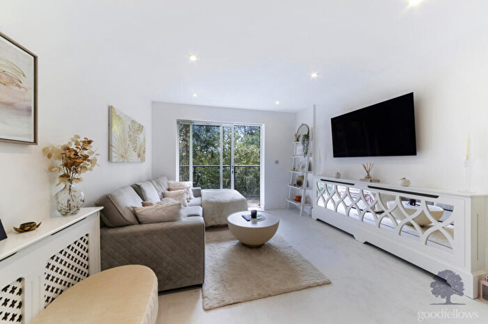 2 Bedroom Apartment To Rent In Orchid Lodge, Talbot Close, Mitcham, Merton, CR4