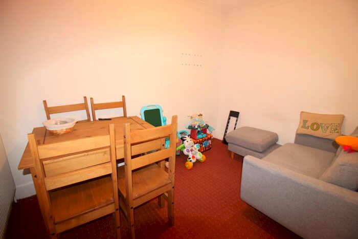 1 Bedroom Flat To Rent In Queens Road, London E17