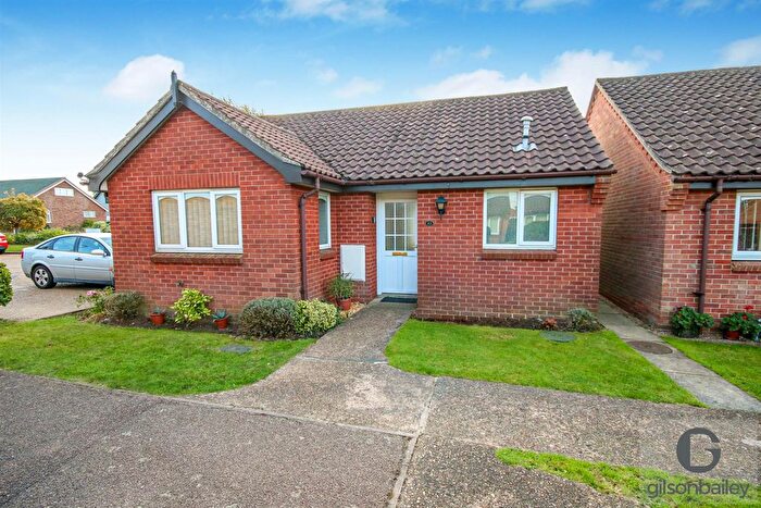 2 Bedroom Detached Bungalow For Sale In Merchant Way, Hellesdon, NR6