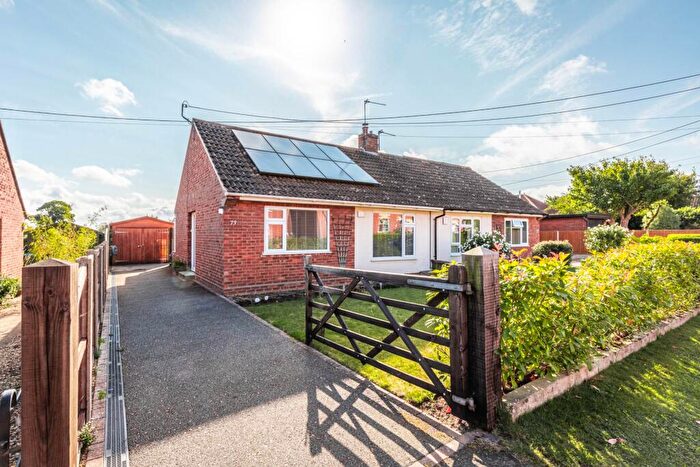 2 Bedroom Semi-Detached Bungalow For Sale In Chain Free Bungalow A Stones Throw From Aylsham Town Centre, NR11