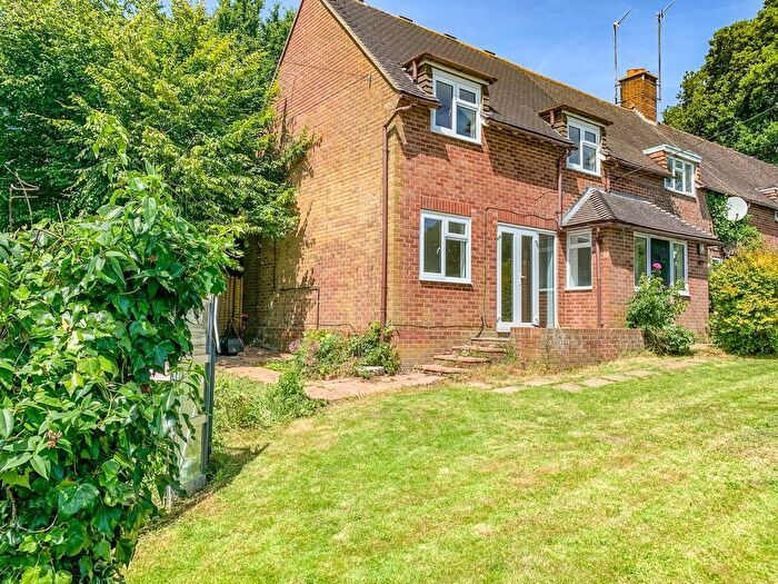 4 Bedroom Semi-Detached House For Sale In Forewood Rise, Crowhurst, TN33