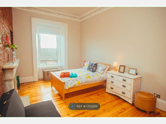 7 Bedroom Flat To Rent In Duke Street, Glasgow, G31