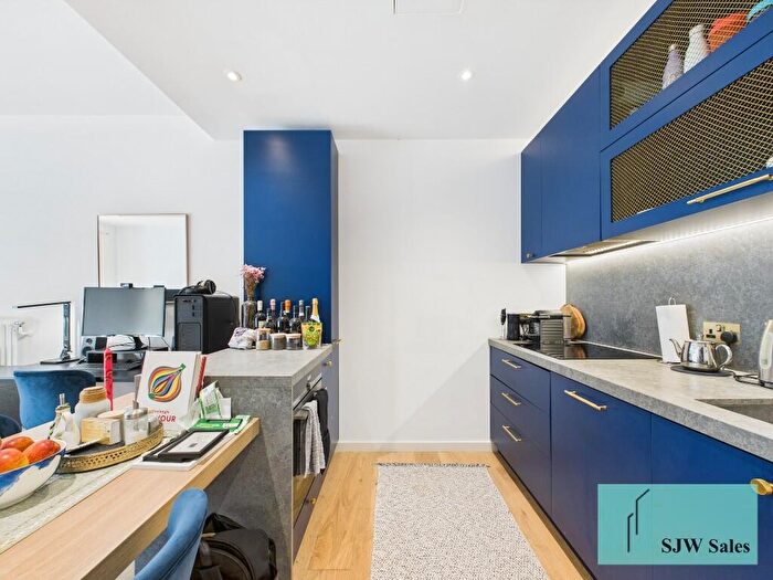 1 Bedroom Apartment For Sale In Agar House, GoodLuck Hope, Canning Town, E14