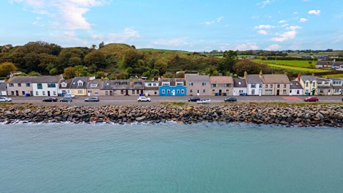 4 Bedroom Cottage For Sale In Harbour Road, Ballyhalbert, Newtownards, County Down, BT22