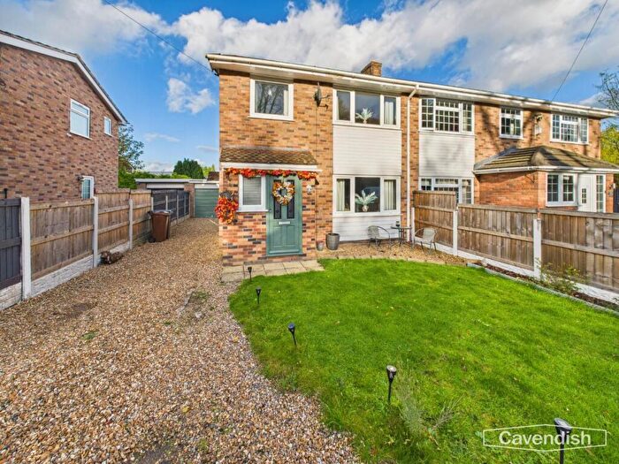 3 Bedroom Semi-Detached House For Sale In Coed-Talon, Mold, CH7