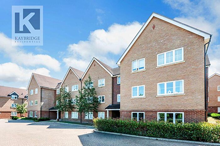 1 Bedroom Flat For Sale In Ceres Crescent, Aurora House, KT17