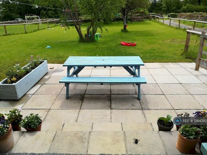 5 Bedroom Semi-Detached House To Rent In Wyke, Sherborne, DT9