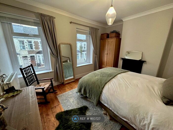 3 Bedroom Terraced House To Rent In Roath, Cardiff, CF24