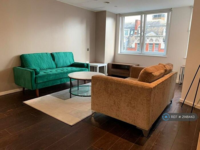 1 Bedroom Flat To Rent In Eagle Point, London, EC1V