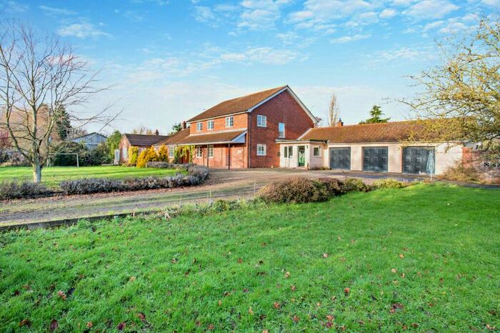 5 Bedroom Detached House For Sale In Main Road, Acle, Norwich, Norfolk, NR13