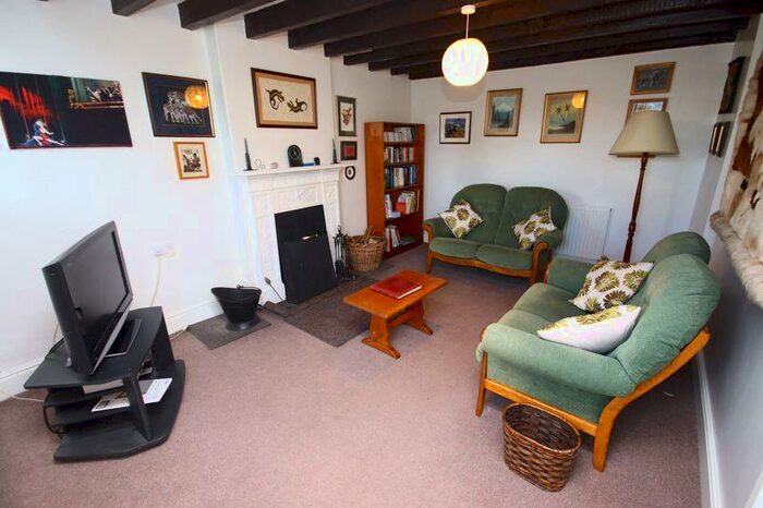 2 Bedroom Detached House For Sale In Trefriw, LL27