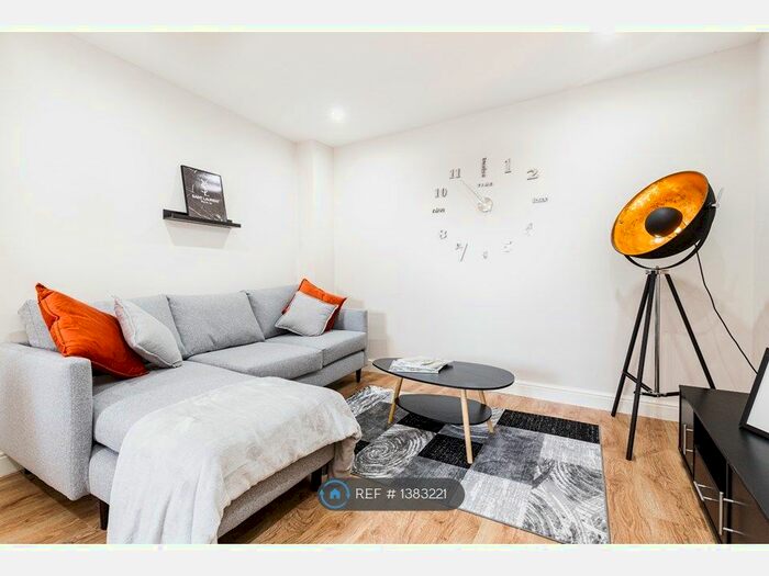 2 Bedroom Flat To Rent In Dale Street, Liverpool, L2