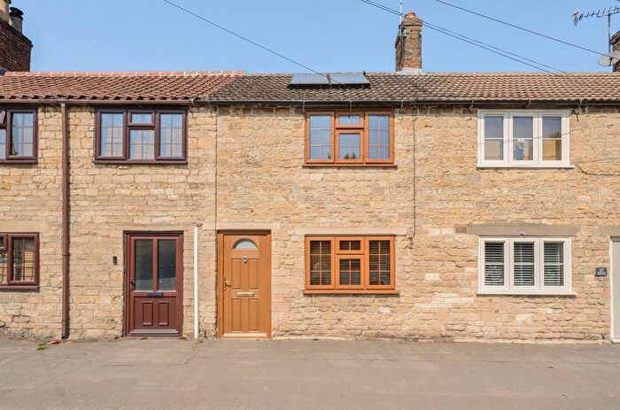 2 Bedroom Terraced House For Sale In Ermine Street, Ancaster, NG32