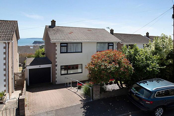 4 Bedroom Detached House For Sale In Hazel Close, Teignmouth, TQ14