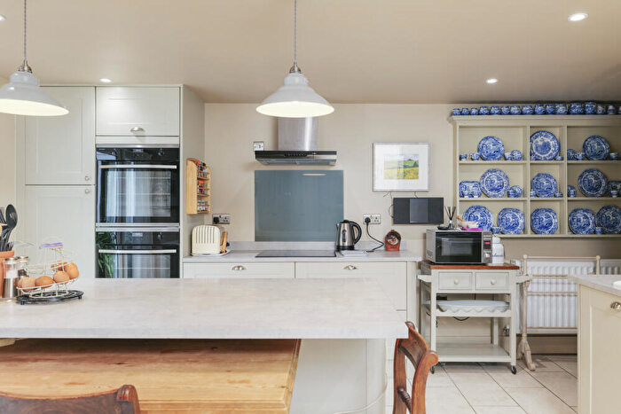 2 Bedroom Cottage For Sale In Modernised Stone Built Cottage In Holwell, LE14