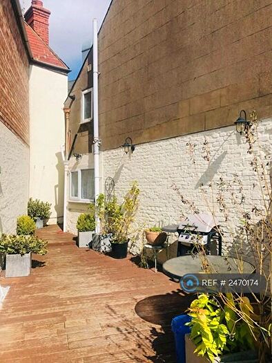 4 Bedroom Flat To Rent In South Street, Crowland, Peterborough, PE6