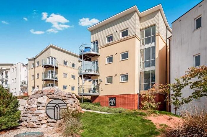 2 Bedroom Flat To Rent In Mckay Avenue, Torquay, TQ1