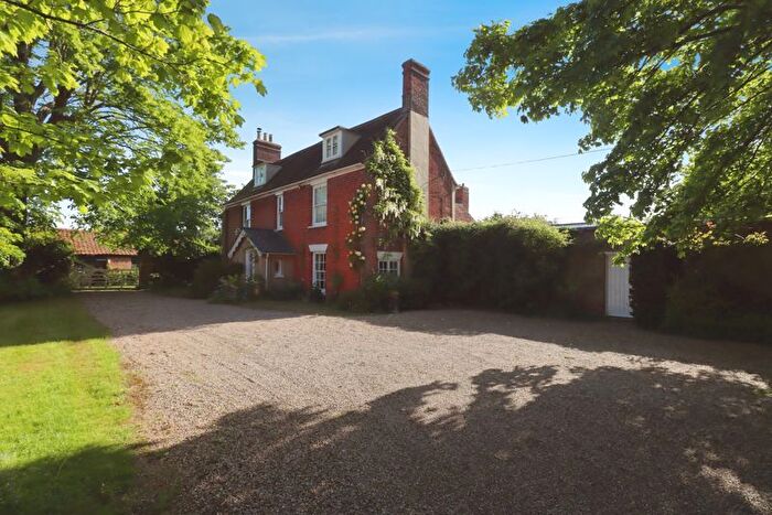 6 Bedroom Detached House For Sale In Sturrick Lane, Great Bentley, Colchester, CO7