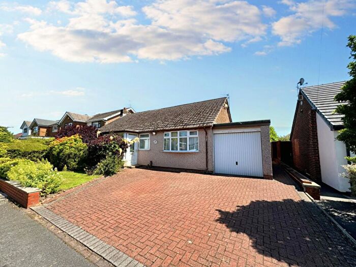2 Bedroom Detached House For Sale In Hillingdon Road, Whitefield, M45
