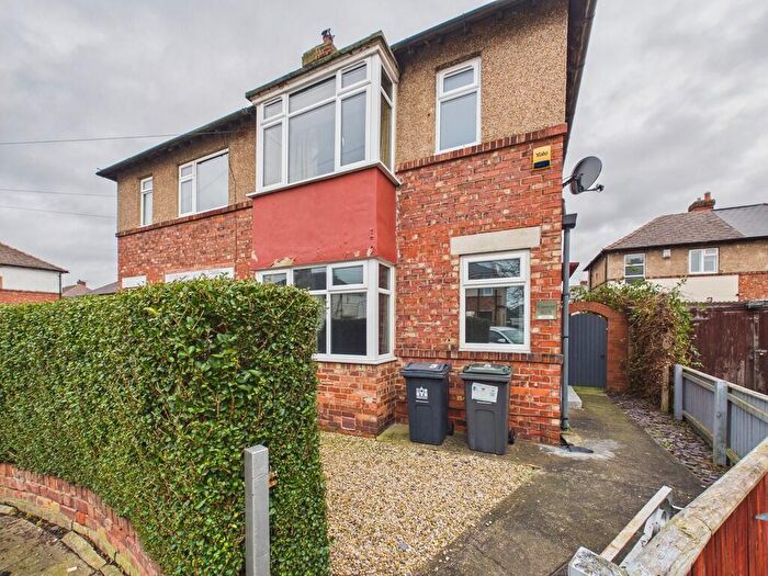 2 Bedroom Semi Detached House For Sale In Audrey Grove, Darlington, DL1
