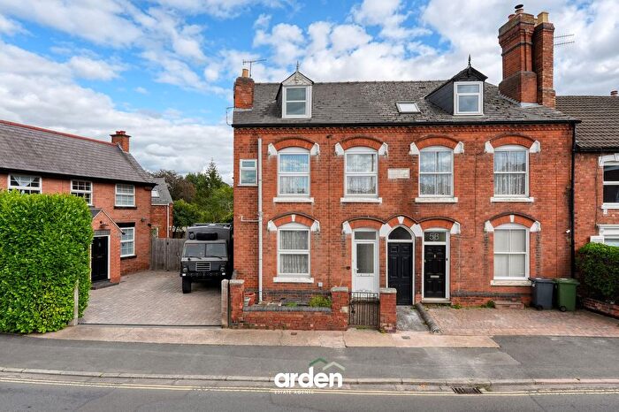 4 Bedroom Terraced House For Sale In Chestnut Walk, Worcester, WR1