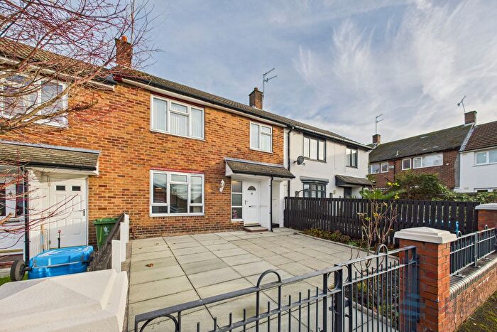 3 Bedroom Terraced House To Rent In Woodruff Street, Dingle, L8