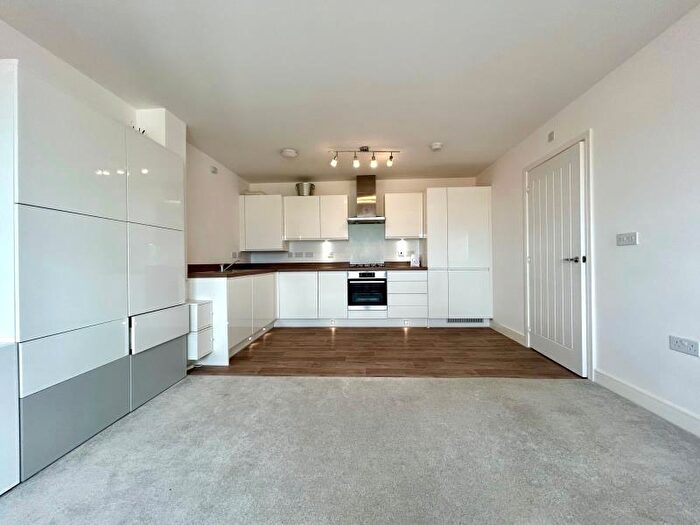 2 Bedroom Apartment To Rent In Galapagos Grove, Newton Leys, MK3