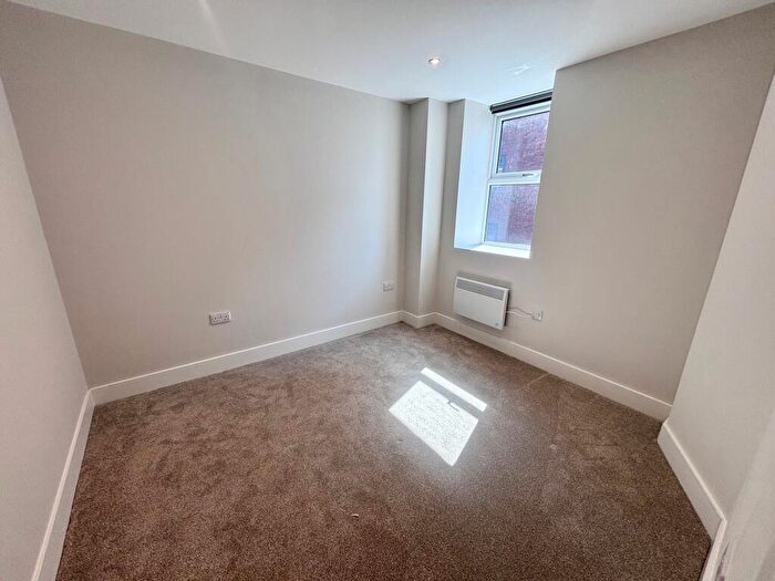 1 Bedroom Apartment To Rent In George Street, Hull, HU1
