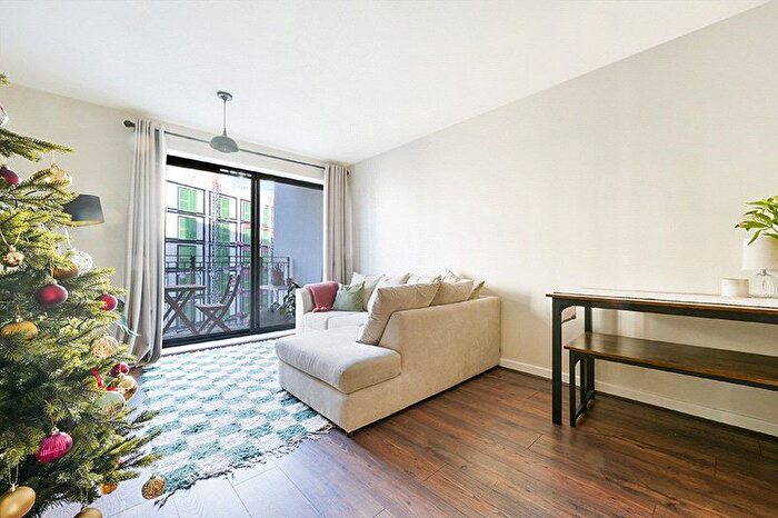 2 Bedroom Flat To Rent In The Lock Building, High Street, London, E15