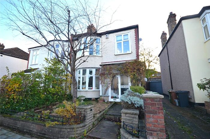 3 Bedroom Semi Detached House For Sale In Dallinger Road, Lee, SE12