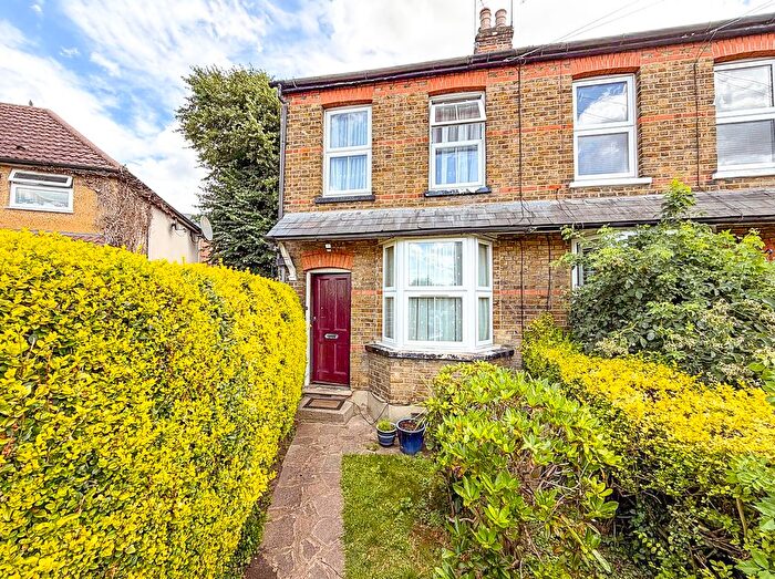3 Bedroom Terraced House To Rent In Bridge Road, Uxbridge, Greater London, UB8