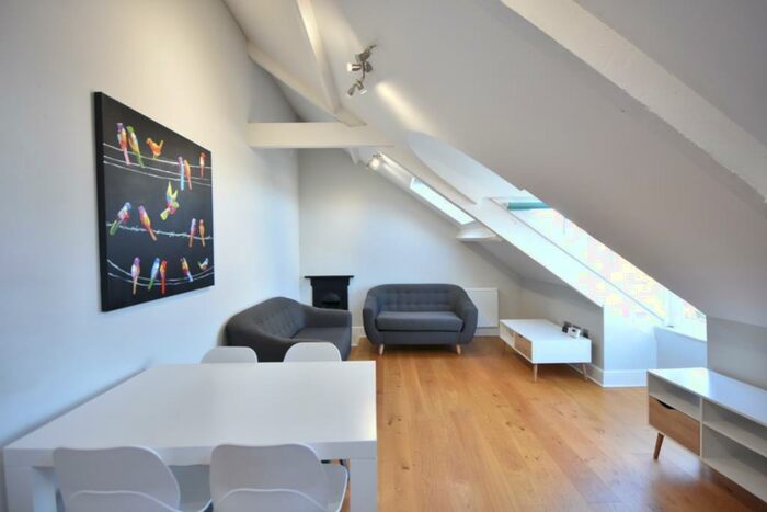 2 Bedroom Flat To Rent In Portland Terrace, Jesmond, NE2