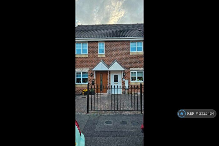 2 Bedroom Maisonette To Rent In Cairngorm Drive, Mansfield, NG18