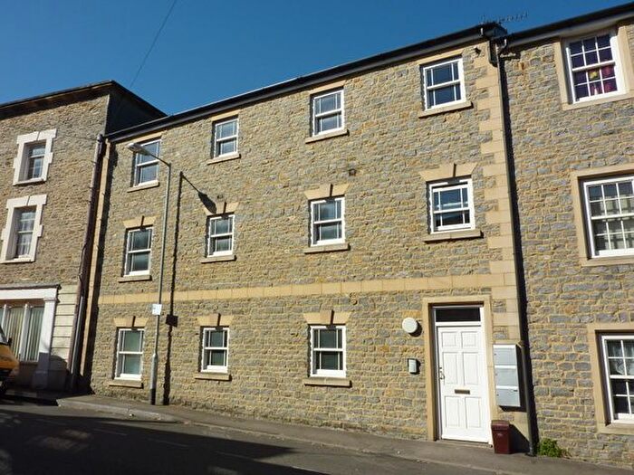 1 Bedroom Flat To Rent In North Street, Wincanton, BA9