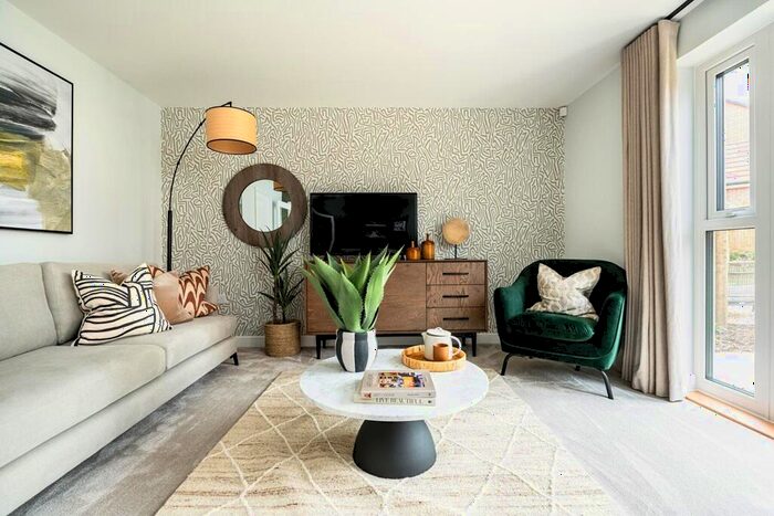 4 Bedroom Detached House For Sale In Little Melton Road, Hethersett, Norfolk, NR9