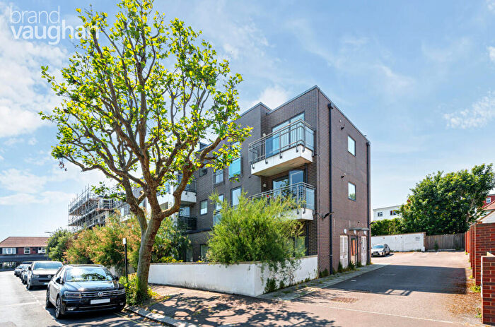 2 Bedroom Flat To Rent In Roman Road, Hove, East Sussex, BN3