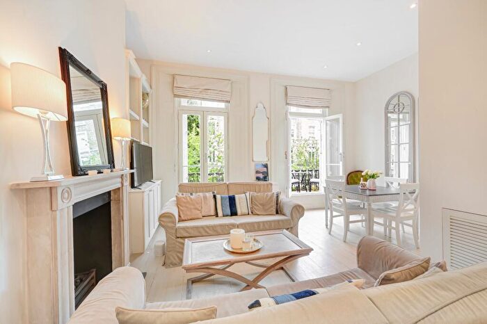 1 Bedroom Flat For Sale In Cathcart Road, Chelsea, London, SW10