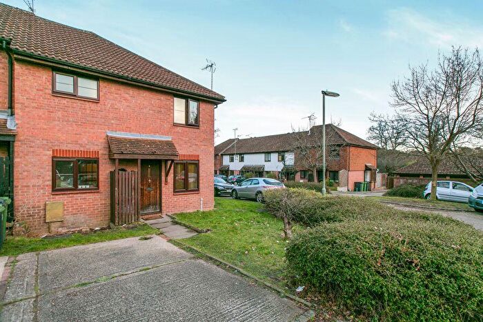 1 Bedroom House To Rent In Heather Mead, Frimley, Camberley, GU16