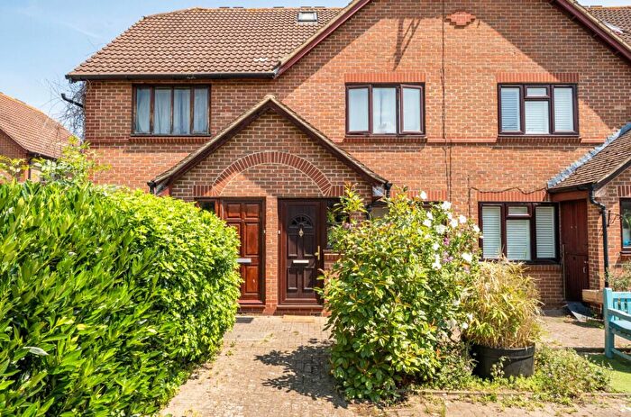 3 Bedroom Terraced House For Sale In Sopwith Close, Kingston Upon Thames, KT2