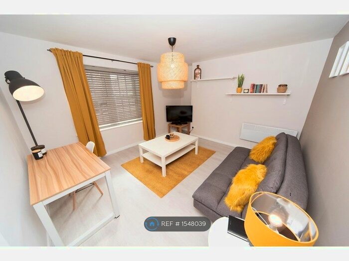 1 Bedroom Flat To Rent In King Street, Aberdeen, AB24