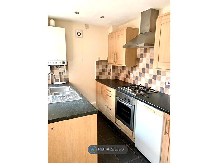 2 Bedroom Terraced House To Rent In Gordon Street, Wavertree, Liverpool, L15
