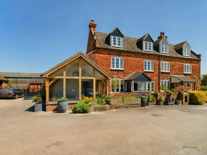 7 Bedroom Farm House For Sale In Bretby, Staffordshire, DE15