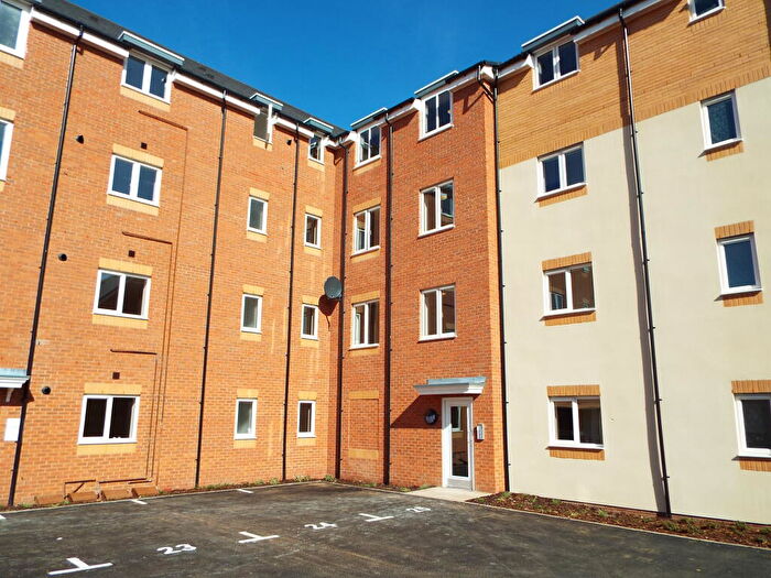 2 Bedroom Apartment To Rent In Signalman Court, CV21