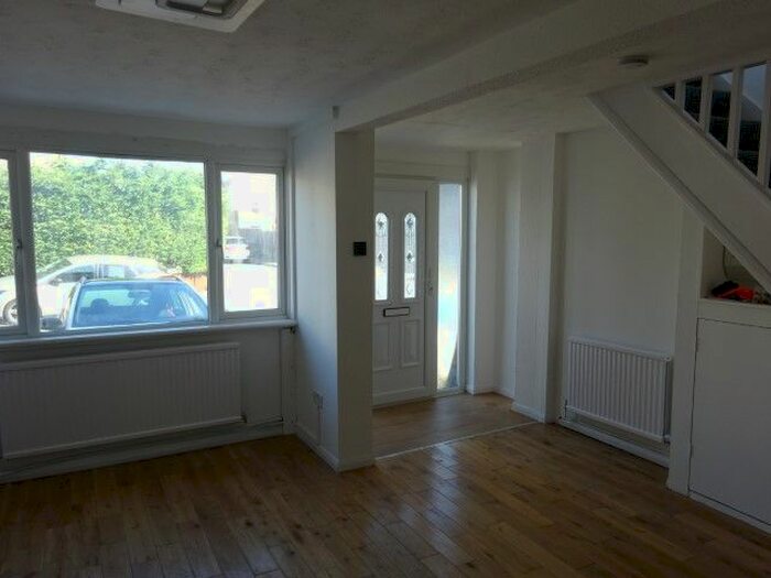 4 Bedroom Town House To Rent In Smeed Close, Sittingbourne, ME10