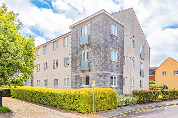 2 Bedroom Flat To Rent In College Way, Filton, Bristol, BS34
