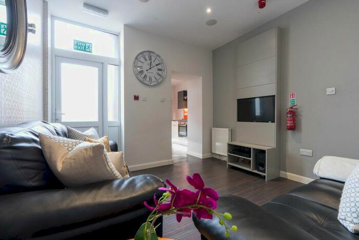 6 Bedroom Property To Rent In Ashford Street, Shelton, Stoke-On-Trent, ST4