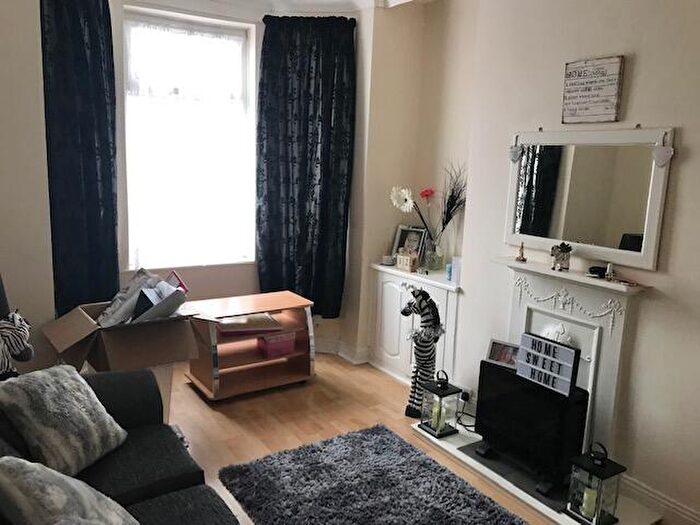 3 Bedroom Terraced House To Rent In Northfield Road, Manchester, Greater Manchester, M40