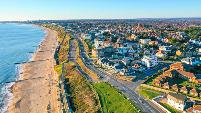 1 Bedroom Flat To Rent In Saltaire Apartments, Sea Road, Southbourne, Bournemouth, BH6
